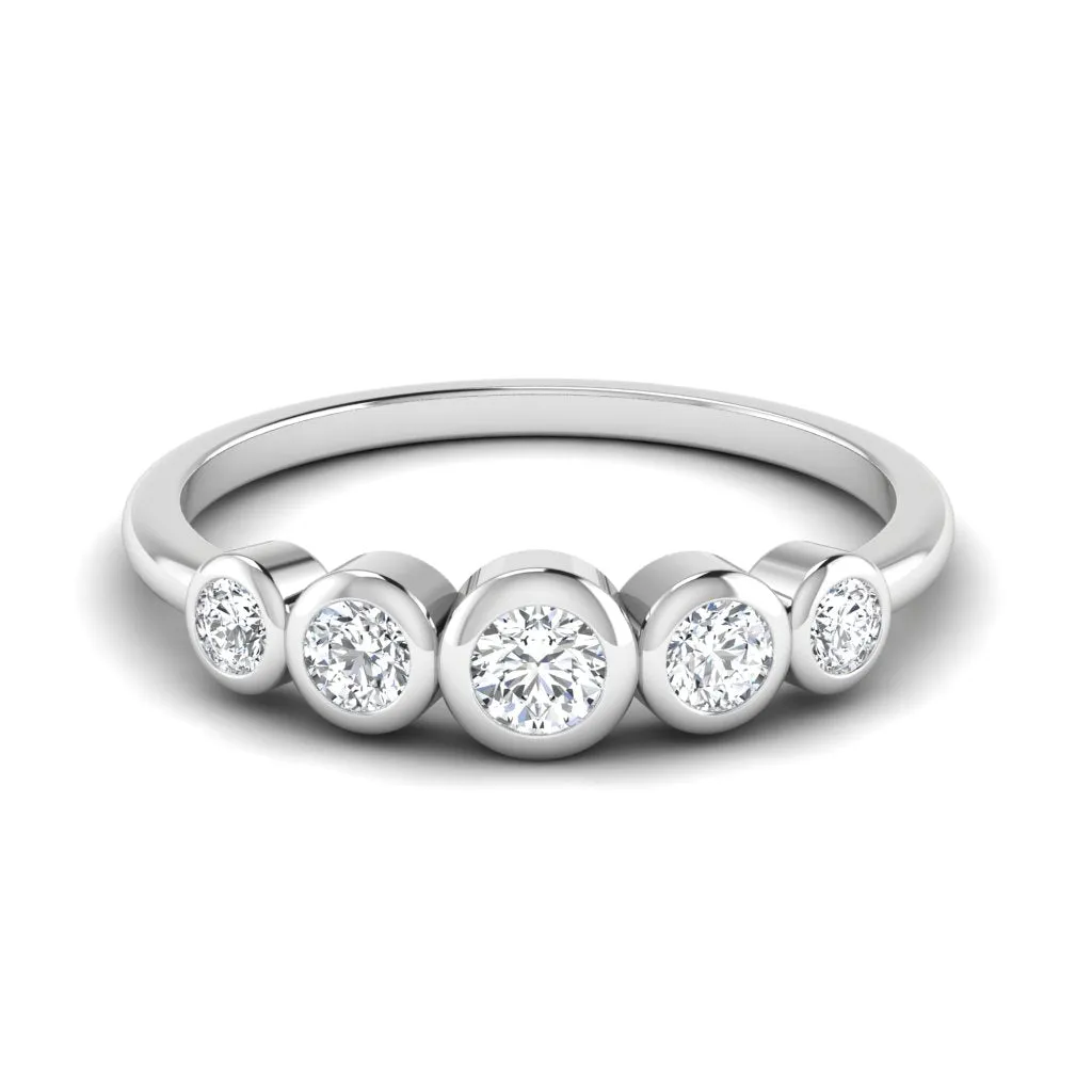 Sparkling Five Diamond Gold Ring